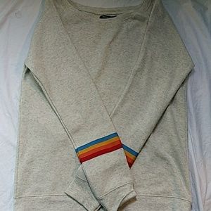 Thick sweater with colored stripes